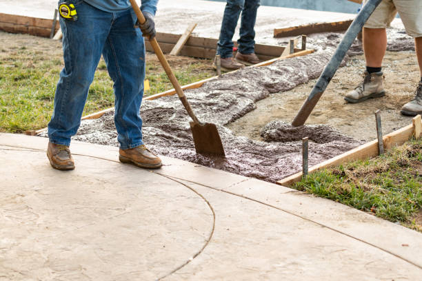 Best Affordable Concrete Contractor  in Hawarden, IA